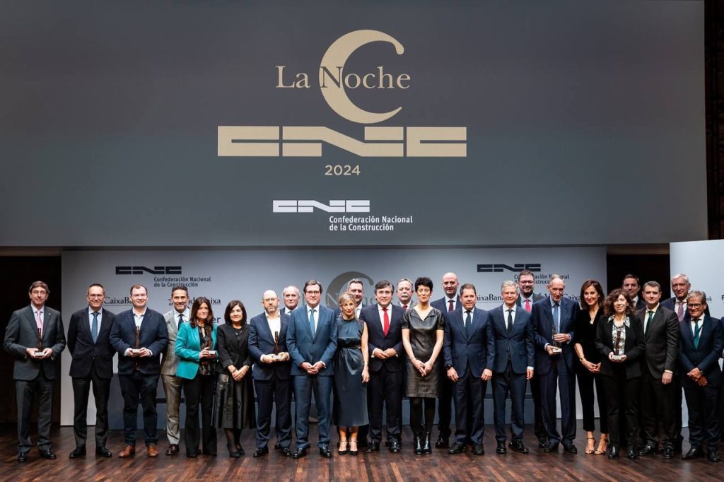 Grupo Lobe ganador en la categoría de "Transformación Digital" en la I Edición de los Premios de la Confederación Nacional de la Construcción