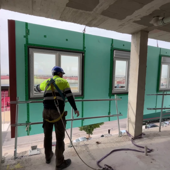 Fachadas prefabricadas con los sellados, ventanas y cristales para edificios Passivhaus